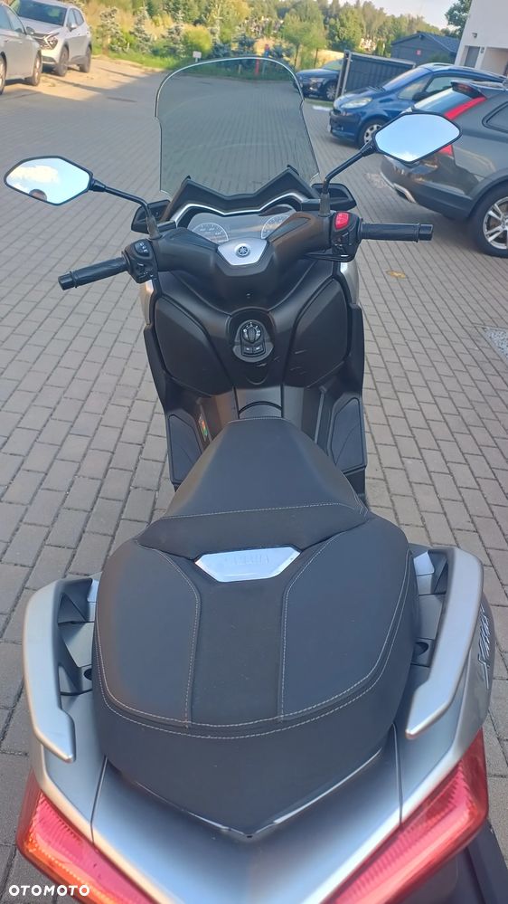 Yamaha X-max - 8