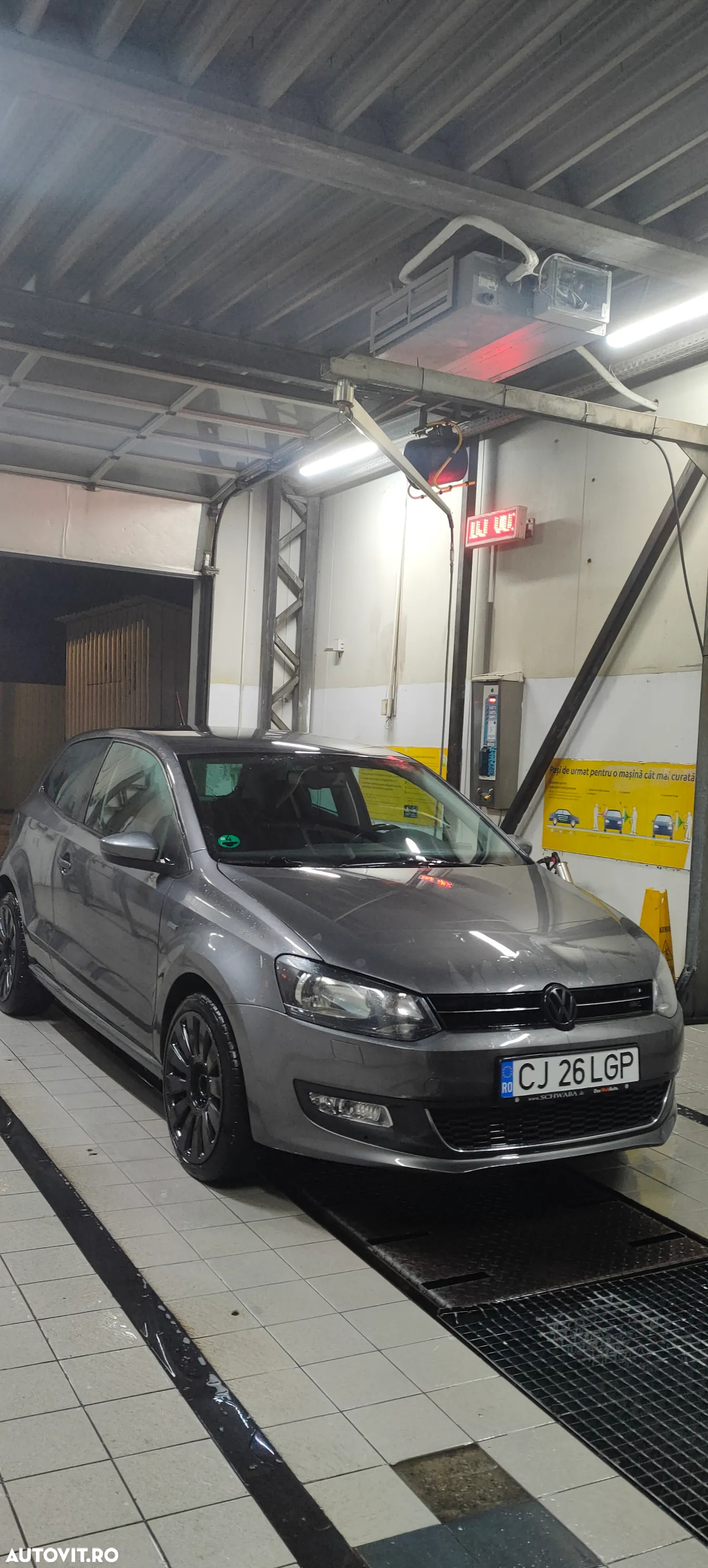 Volkswagen Polo 1.6 TDI Blue Motion Technology Life - 11