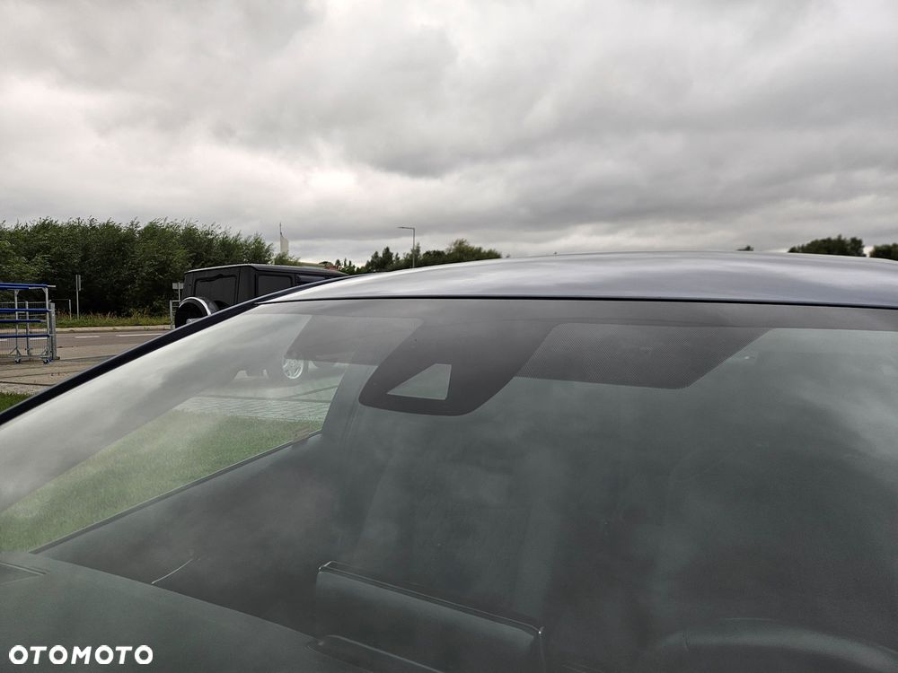 Toyota Corolla 1.8 Hybrid Comfort - 30