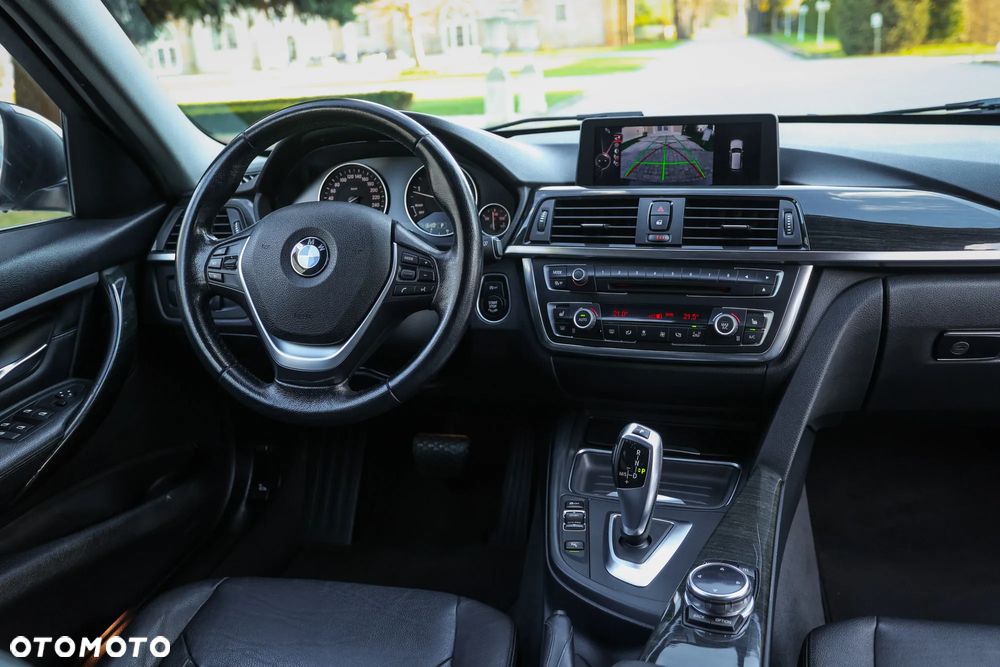 BMW Seria 3 320d Blue Performance Luxury Line - 23