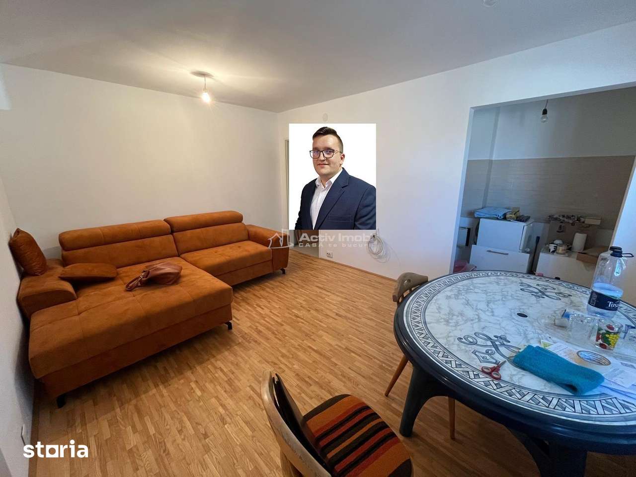 Caransebes, 3 Camere, Et.1, Renovat, Zona Nord — fotografia 1
