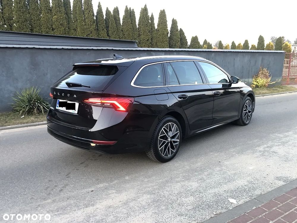 Skoda Octavia 2.0 TDI SCR Style DSG - 5