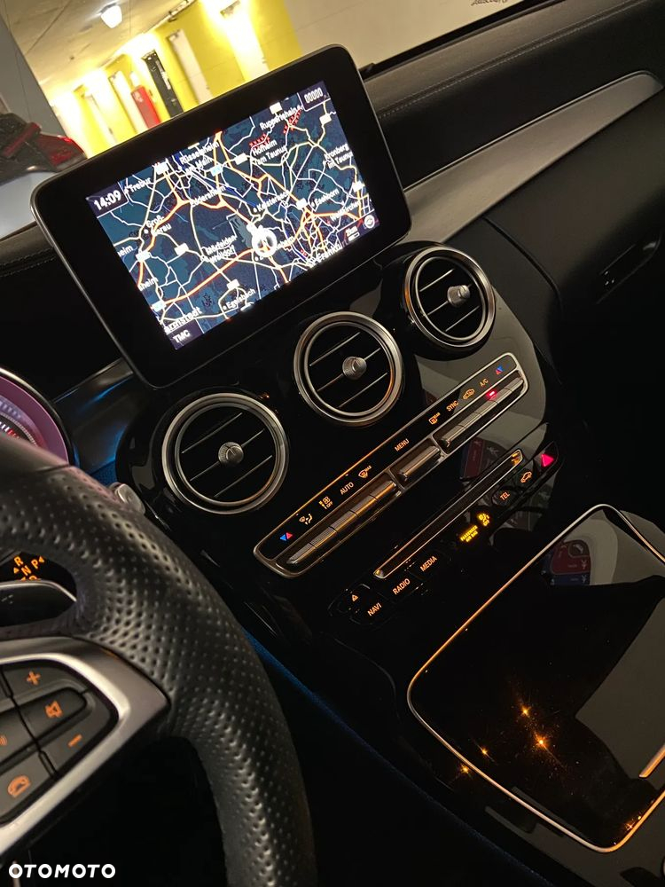 Mercedes-Benz Klasa C 220 d Cabrio 9G-TRONIC - 14