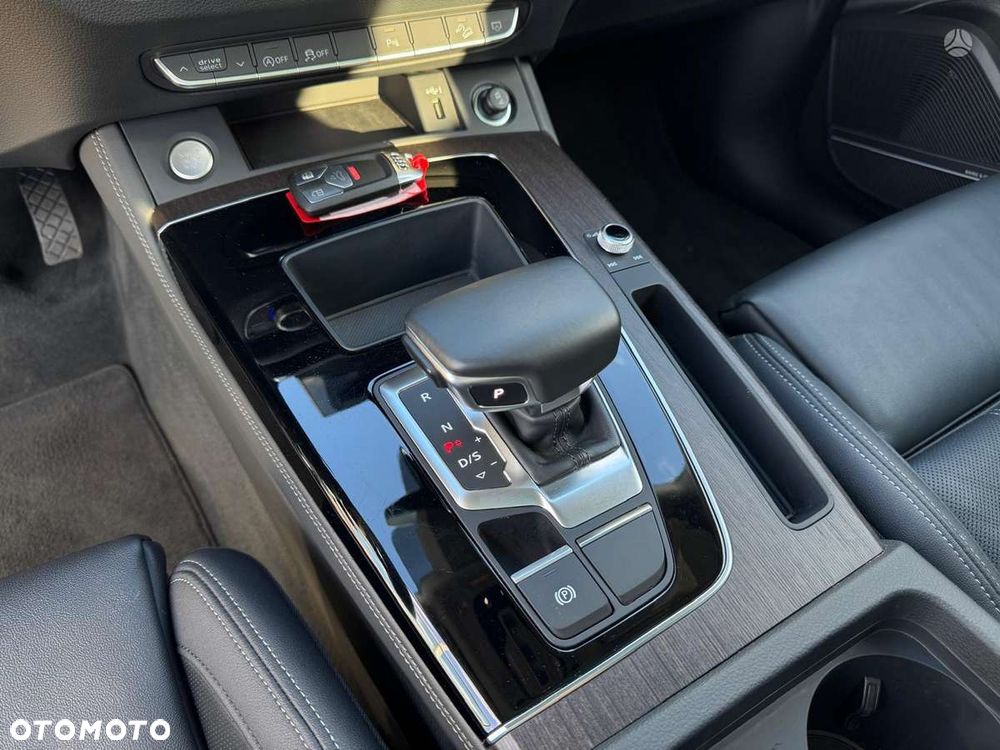 Audi Q5 40 TFSI mHEV Quattro S tronic - 16