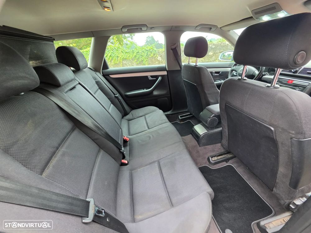 Audi A4 Avant 1.9 TDI m6 - 7