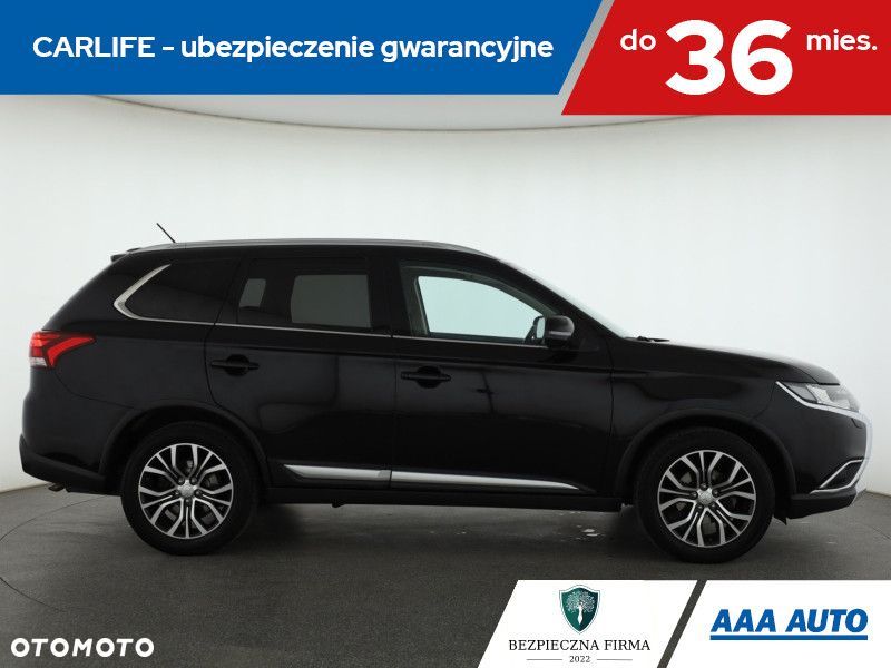 Mitsubishi Outlander - 8