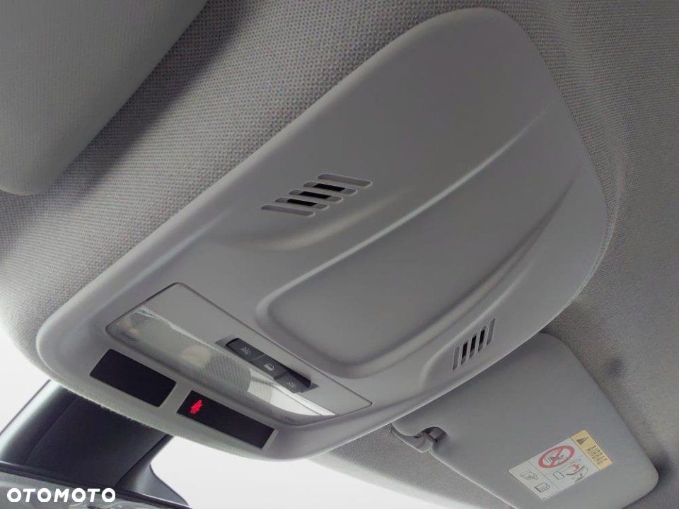 Opel Crossland X - 15