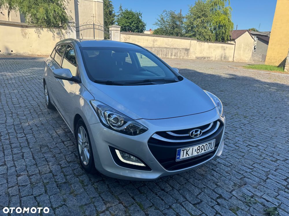 Hyundai i30 1.6 CRDI Trend - 12