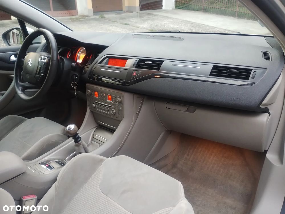 Citroën C5 2.0 HDi Dynamique Equilibre - 2