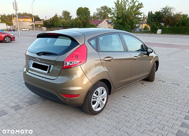 Ford Fiesta 1.25 Champions Edition - 4