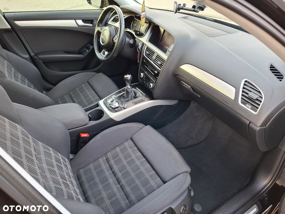 Audi A4 Limousine 2.0 TDI DPF Ambition - 29