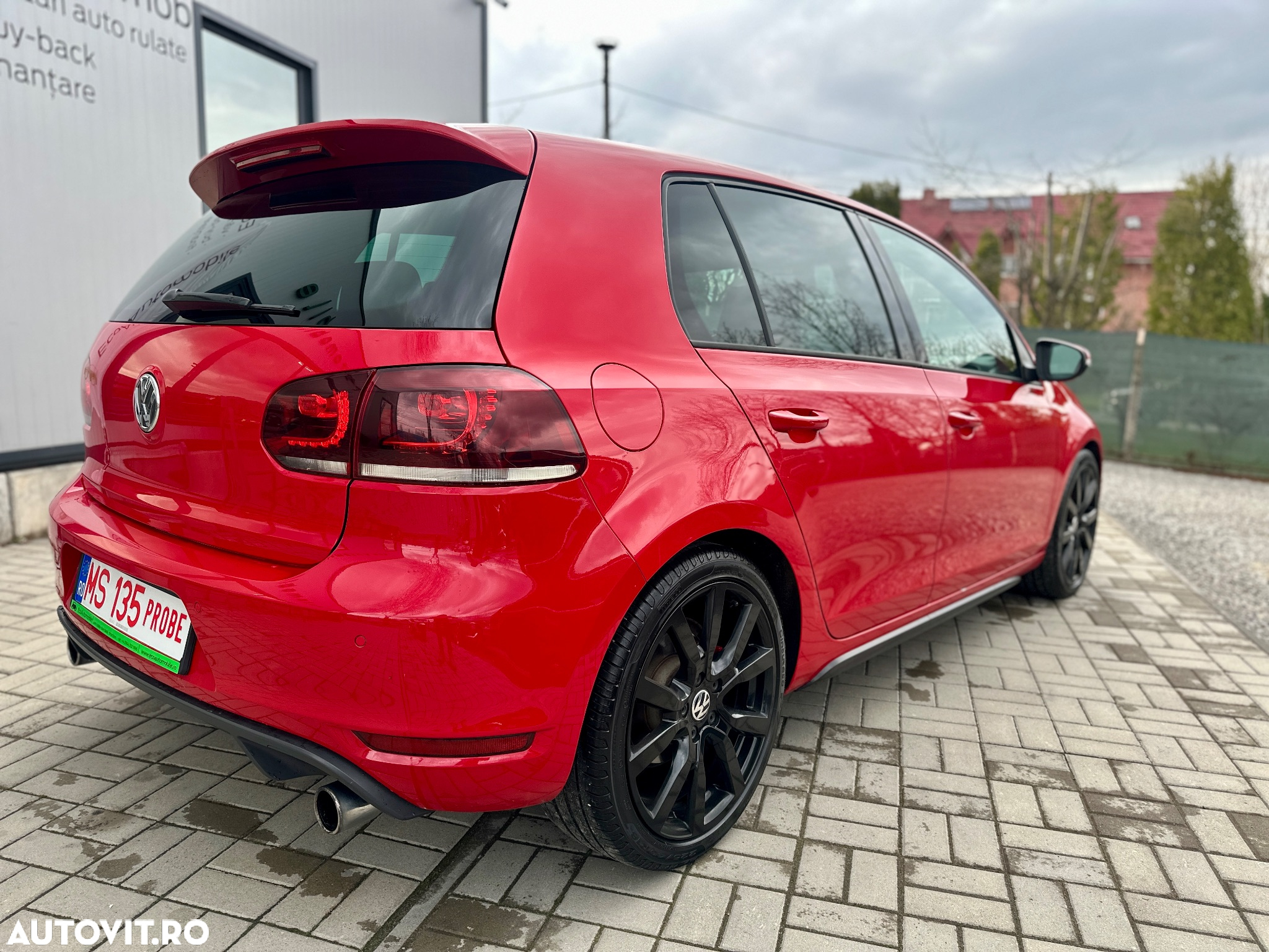 Volkswagen Golf 2.0 GTI adidas - 13