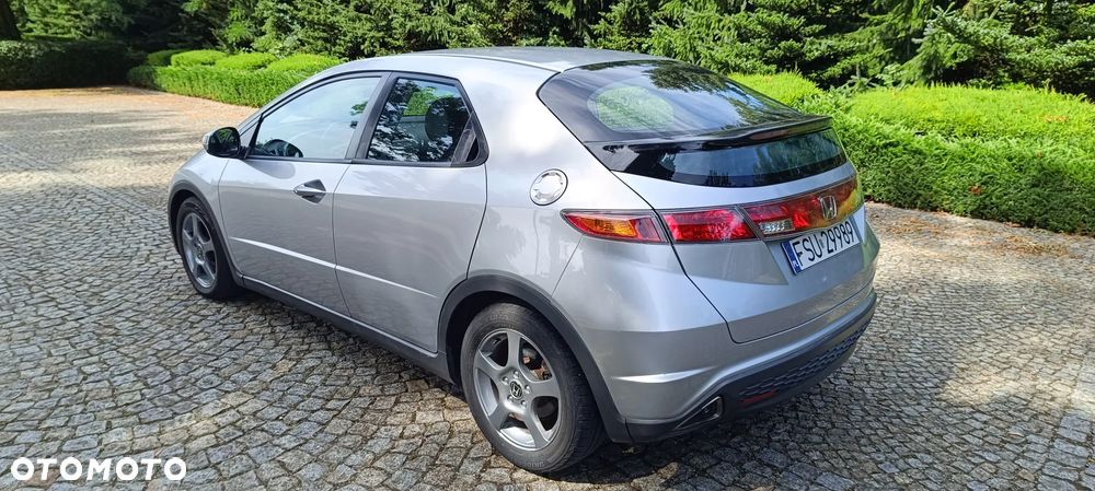 Honda Civic 1.8 Executive - 4