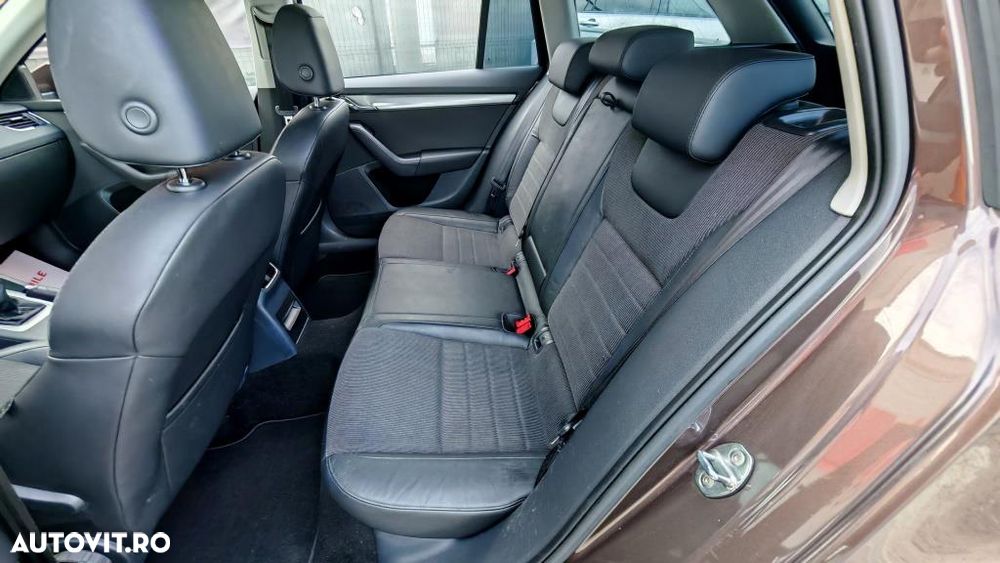 Skoda Octavia 1.6 TDI DPF Elegance - 13