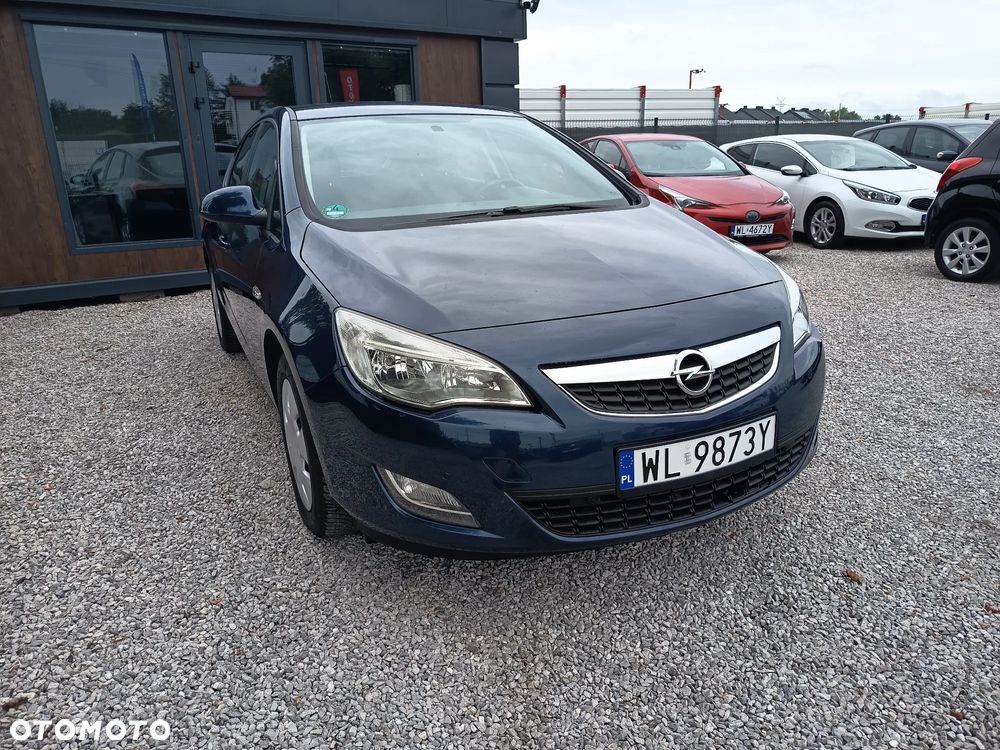 Opel Astra 1.6 Automatik Edition - 8