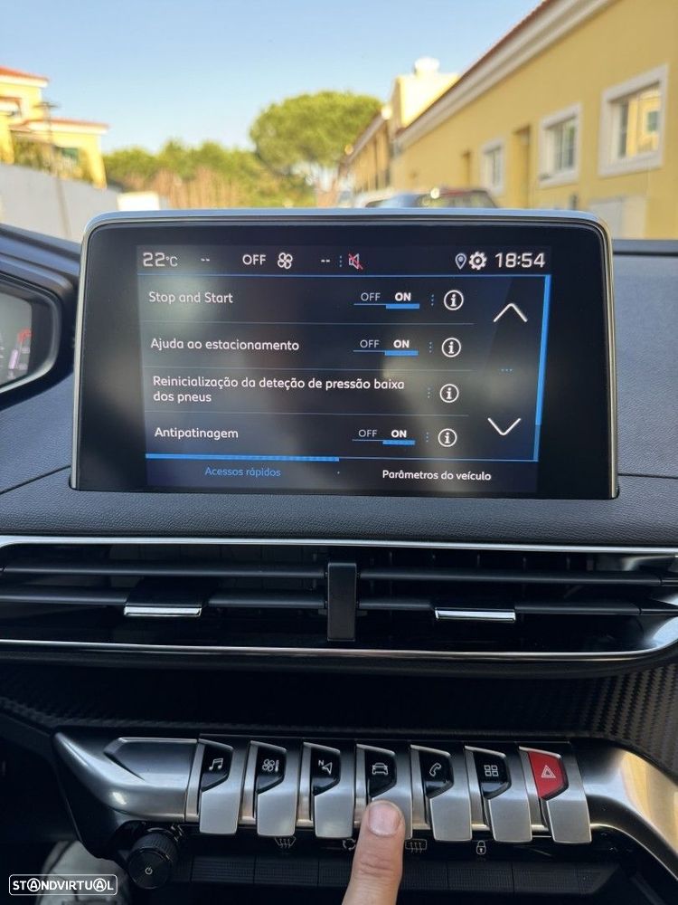 Peugeot 5008 1.2 PureTech Allure - 22