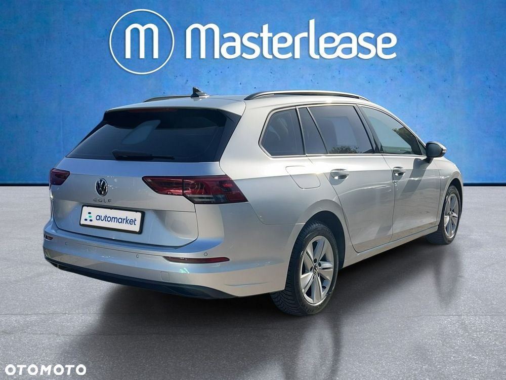 Volkswagen Golf - 5