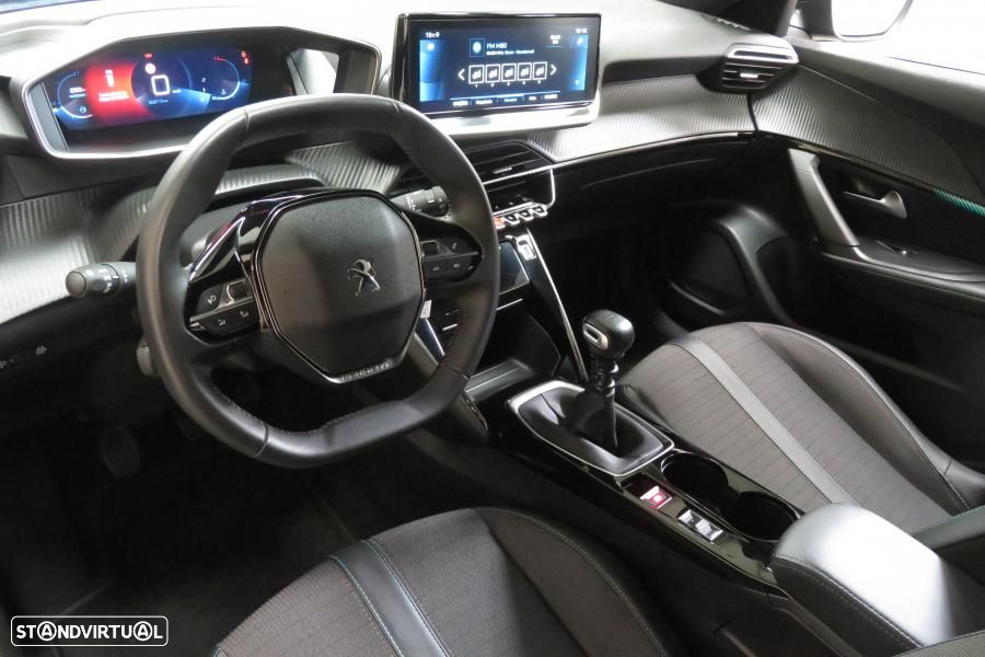Peugeot 2008 1.2 PureTech Allure Pack - 11