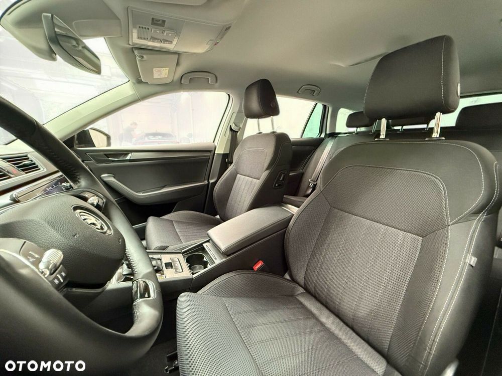 Skoda Superb 1.5 TSI Style DSG - 17