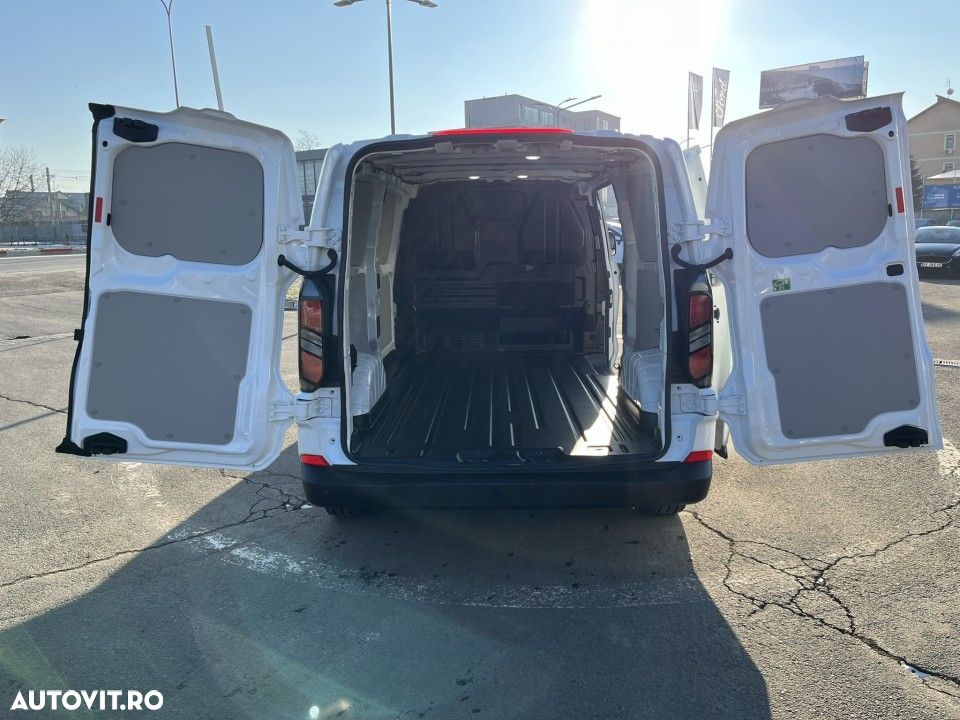 Ford Transit Custom - 8