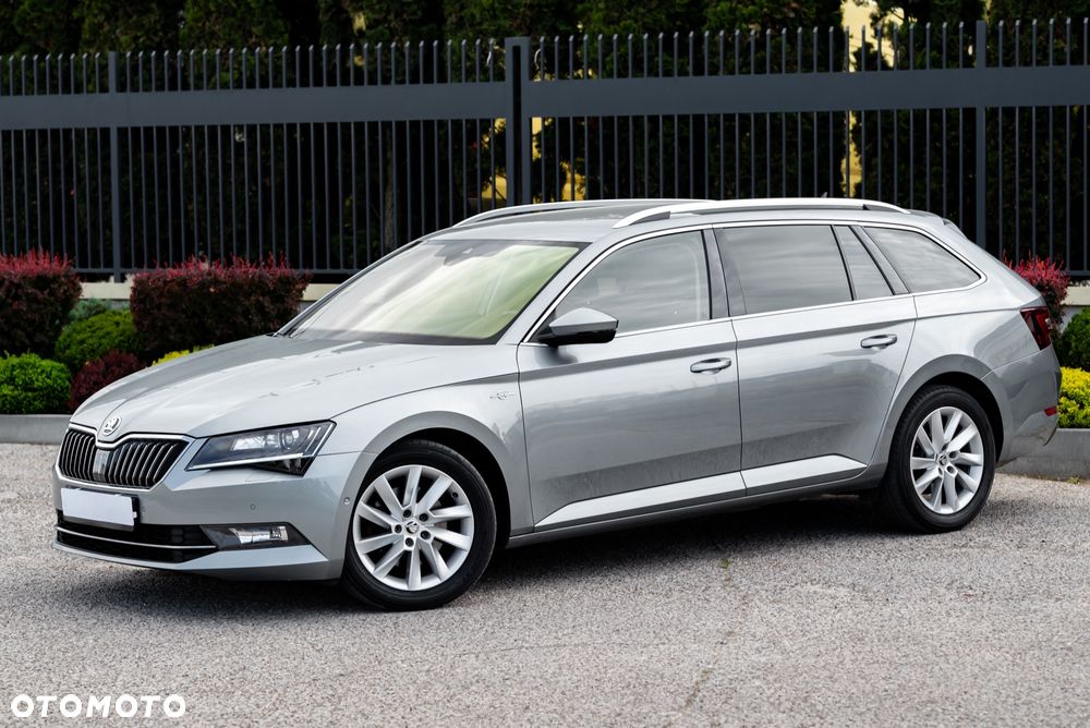 Skoda Superb 2.0 TDI 4x4 L&K DSG - 4