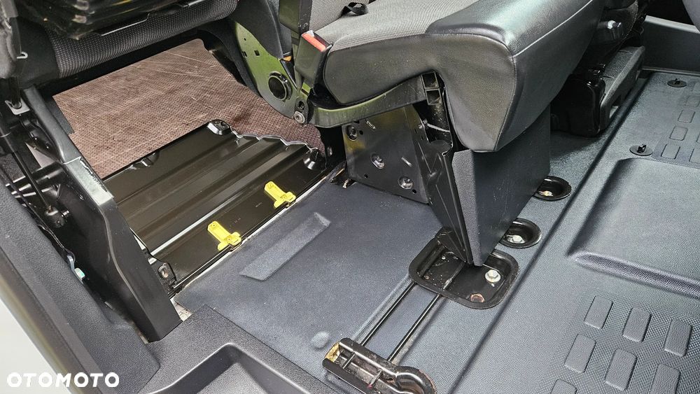 Toyota Proace 2,0D L2 Klima Tempomat Hak Bezwypadkowy - 32