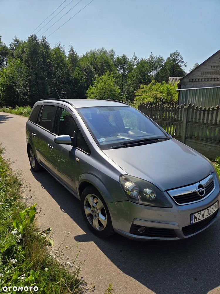Opel Zafira 1.9 CDTI Enjoy - 3