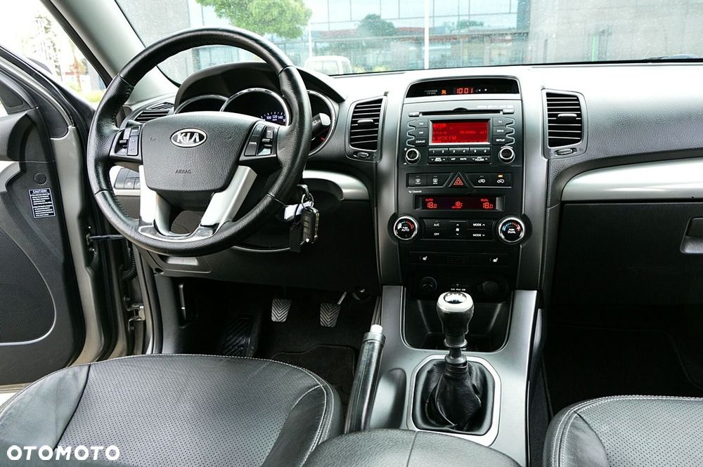 Kia Sorento - 22