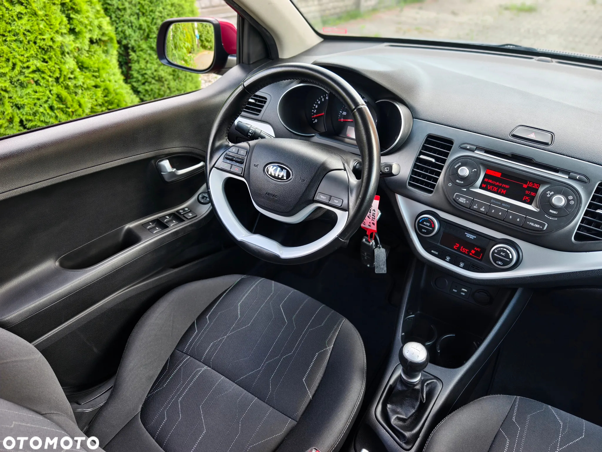 Kia Picanto 1.0 Attract - 12