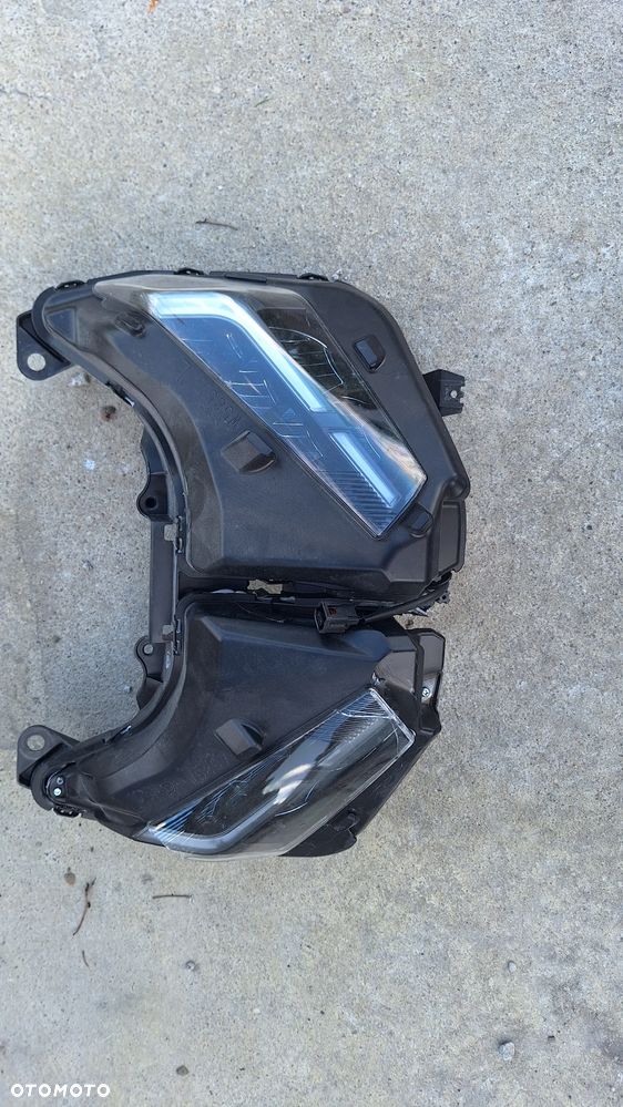 lampa przód honda NT 1100 - 1
