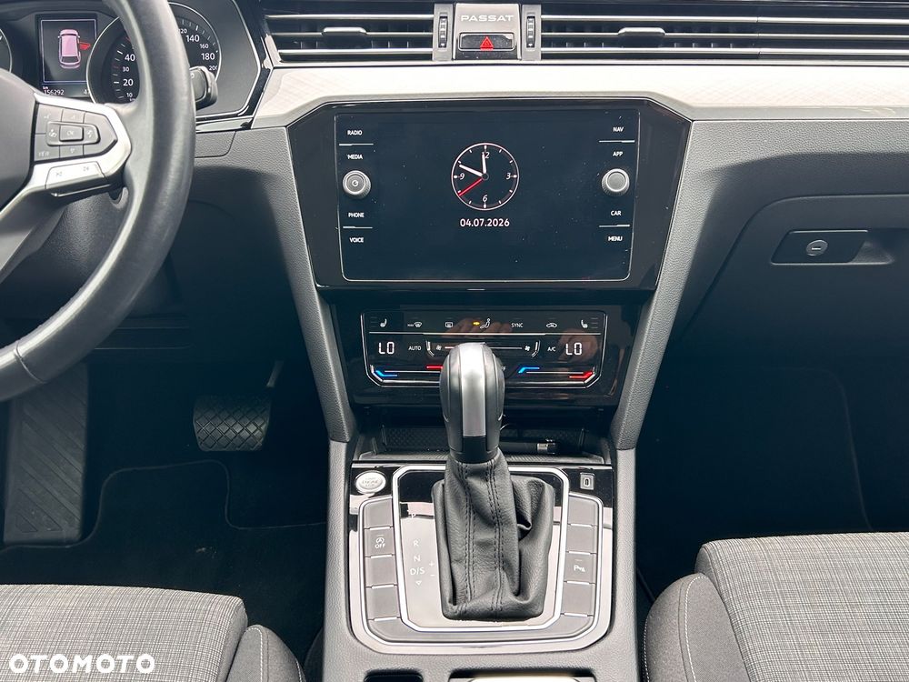 Volkswagen Passat 2.0 TDI SCR Comfortline DSG - 31