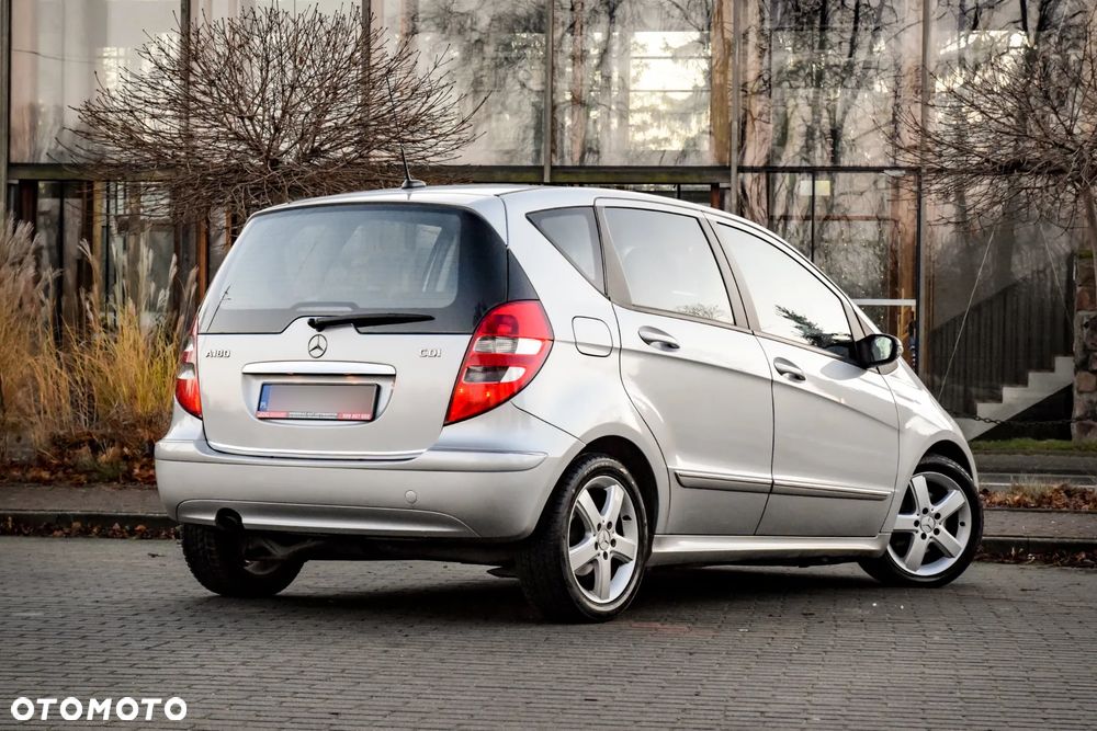 Mercedes-Benz Klasa A 180 CDI Elegance - 3