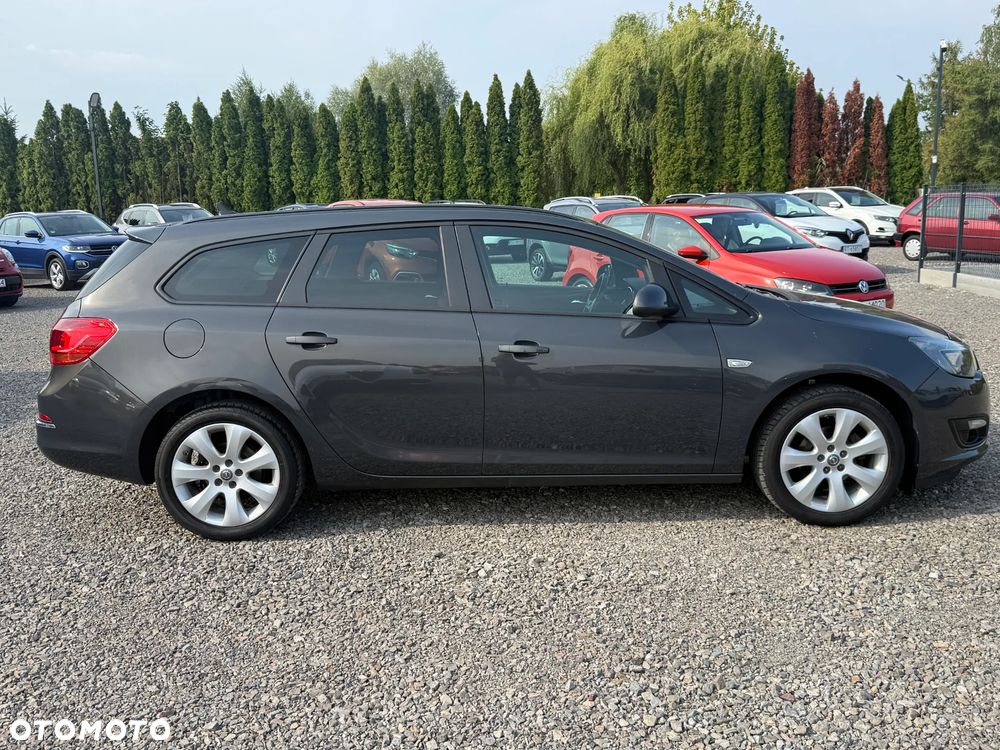 Opel Astra 1.4 T Cosmo S&S EU6 - 14