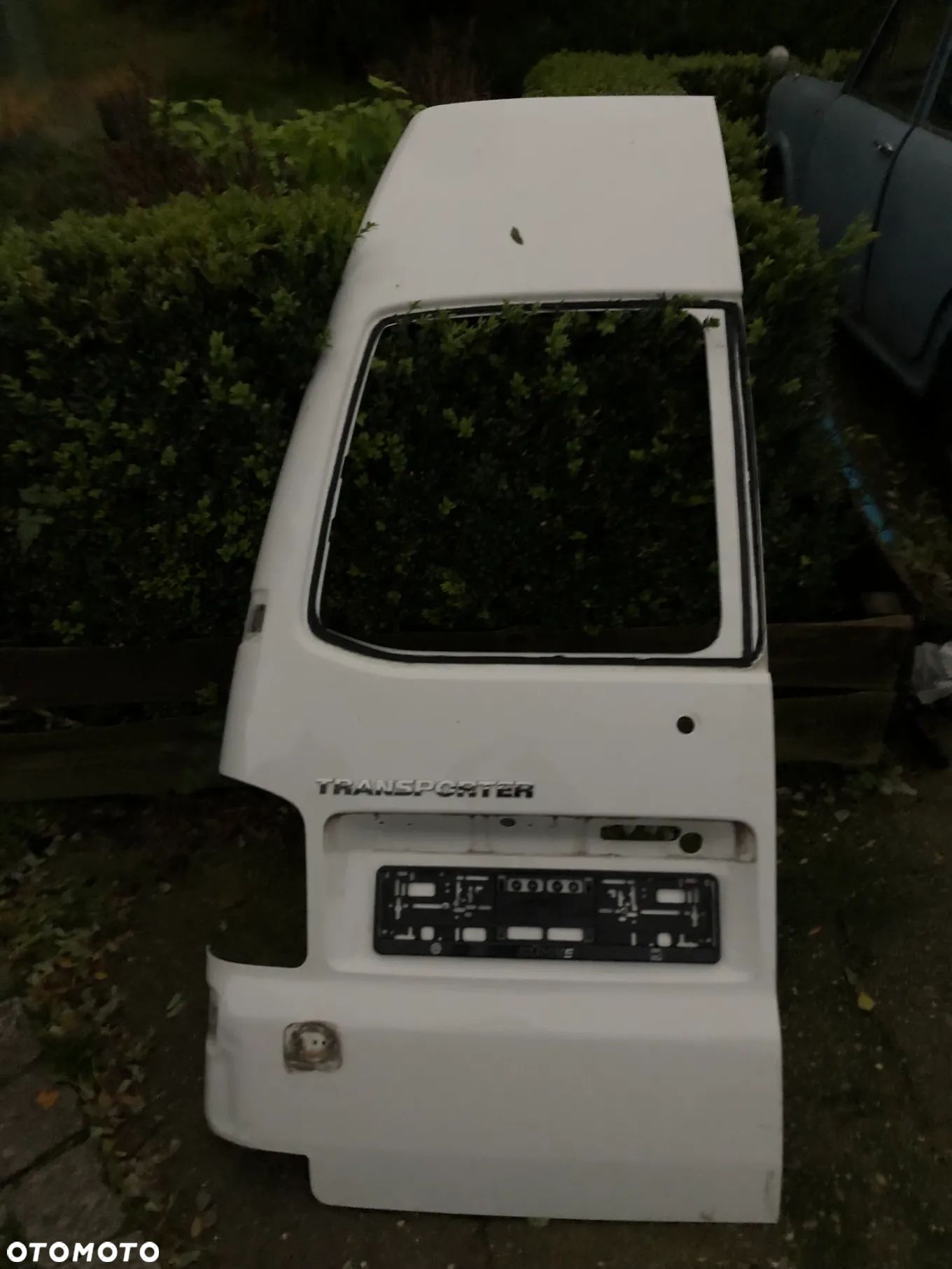 DRZWI LEWY TYŁ SKRZYDEŁKOWE TRANSPORTER T5 MAX - 1