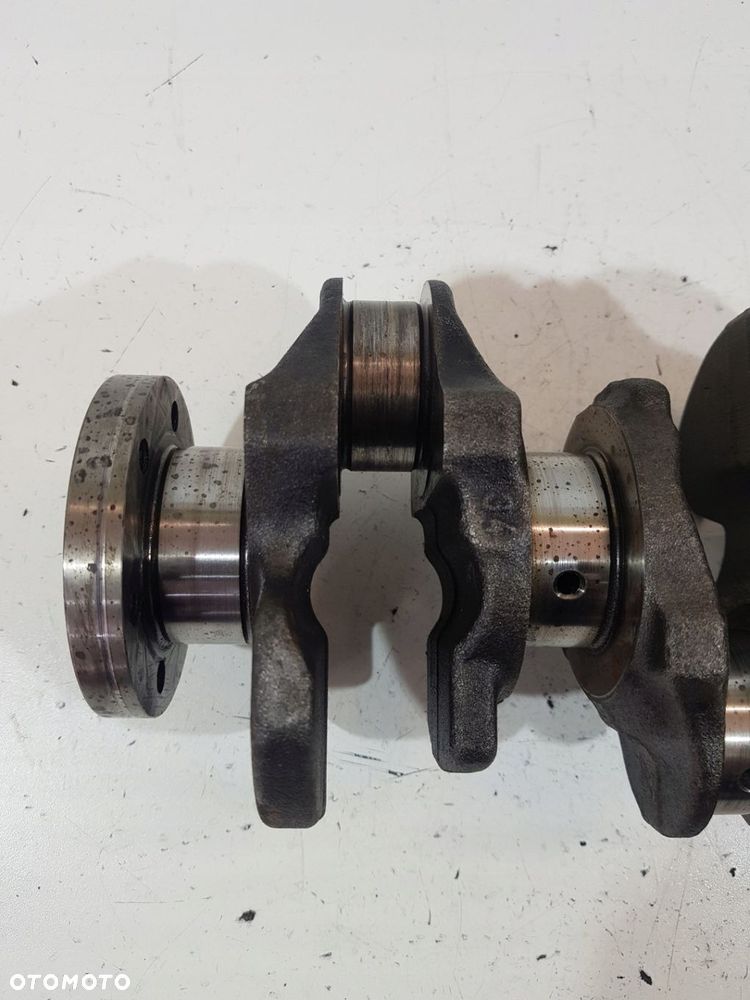 WAŁ KORBOWY PEUGEOT CITROEN FORD 1.5 HDI YH01 - 6