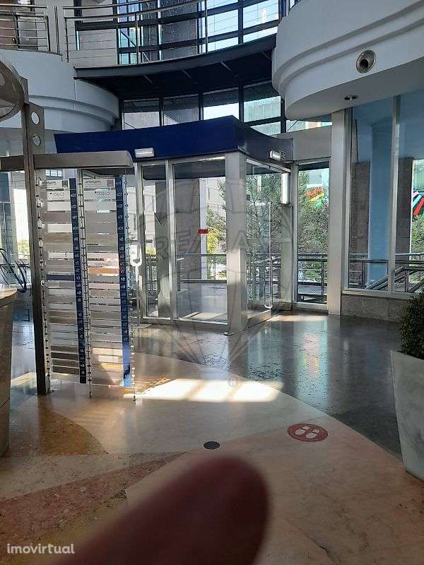 Escritório  para venda - Grande imagem: 3/28