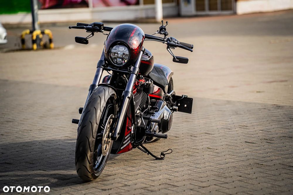 Harley-Davidson FXSB Breakout - 14