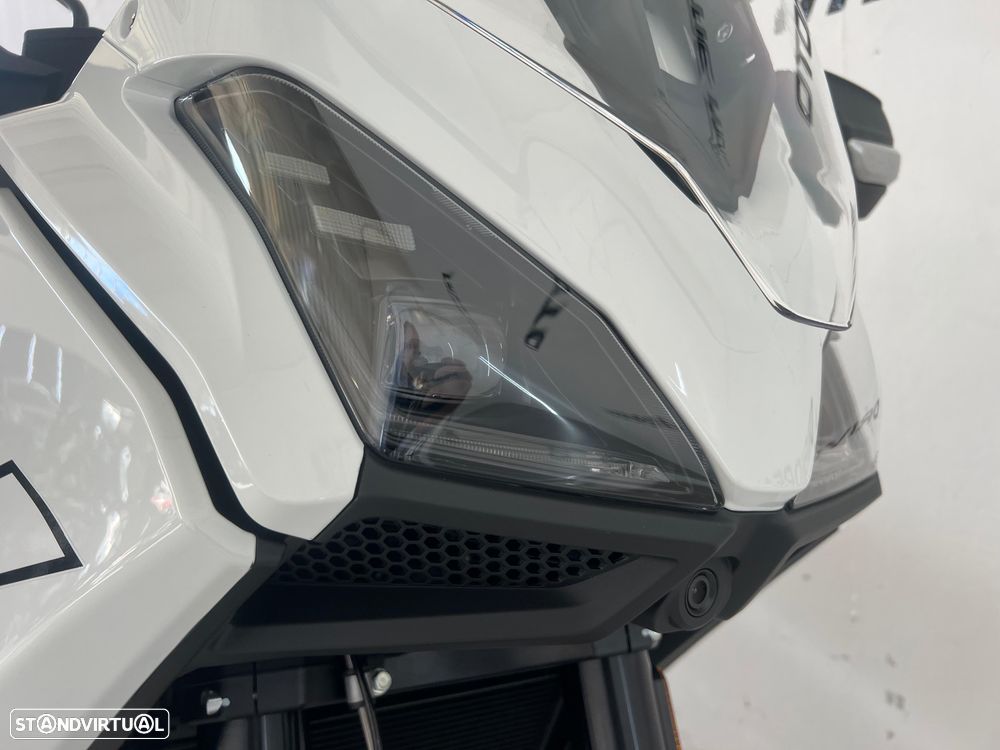 Moto Morini X-Cape 700 - 5