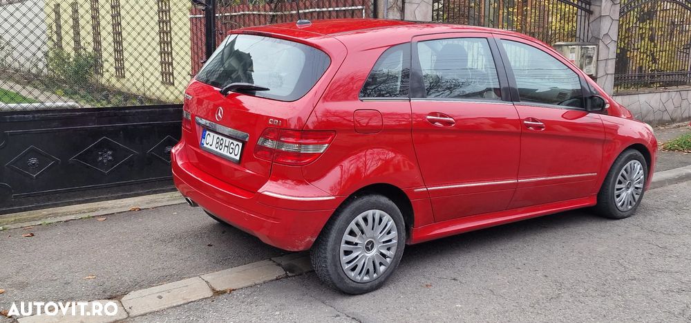 Mercedes-Benz B 200 CDI - 5