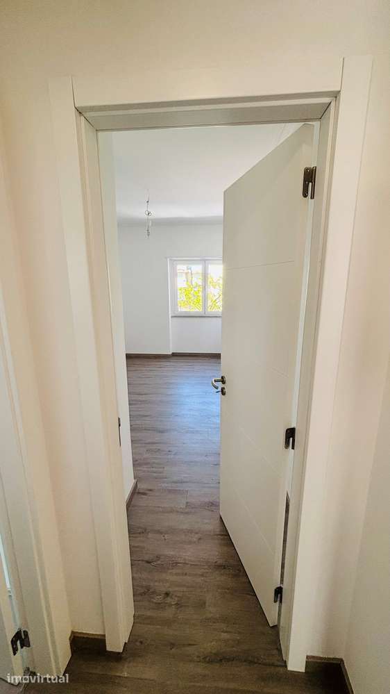 T2 Remodelado a Estrear|Elegância, Conforto e Localização Privilegiada - Grande imagem: 5/19