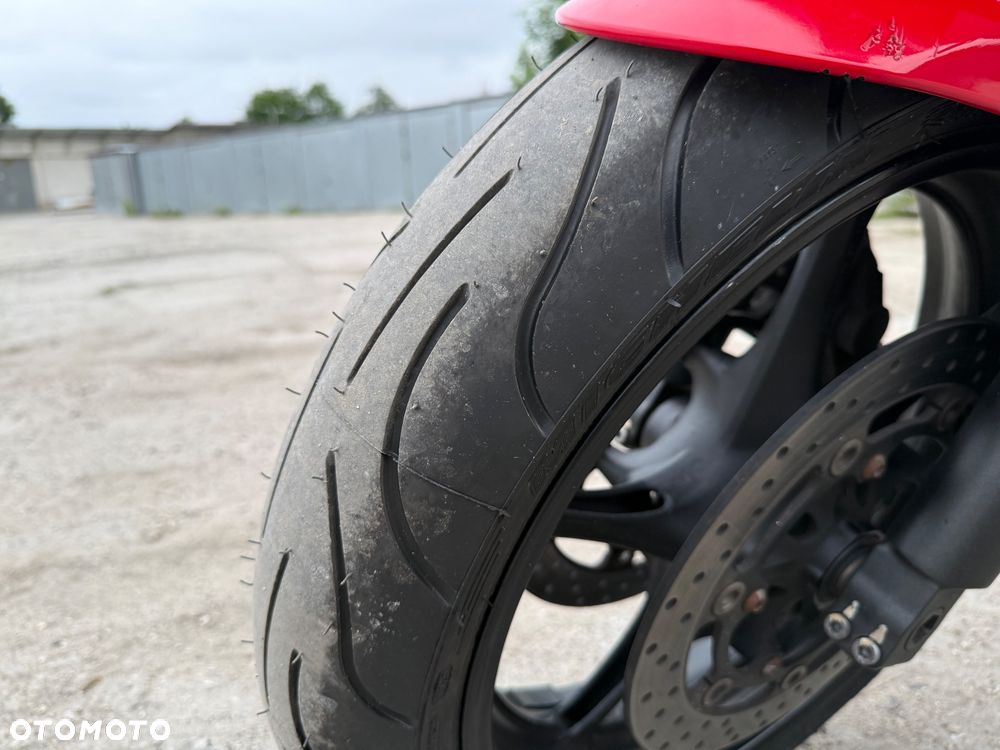 Yamaha YZF - 16