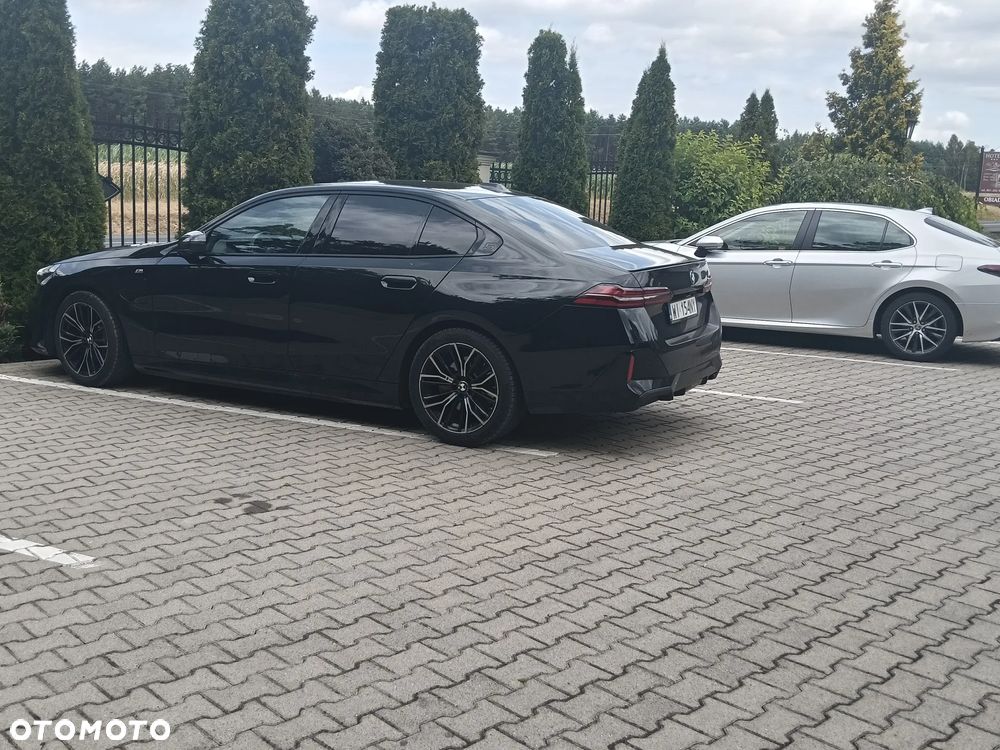 BMW Seria 5 530e PHEV M Sport - 2