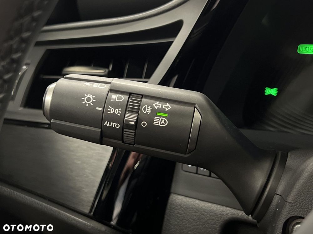 Lexus ES 300h Business Edition - 35