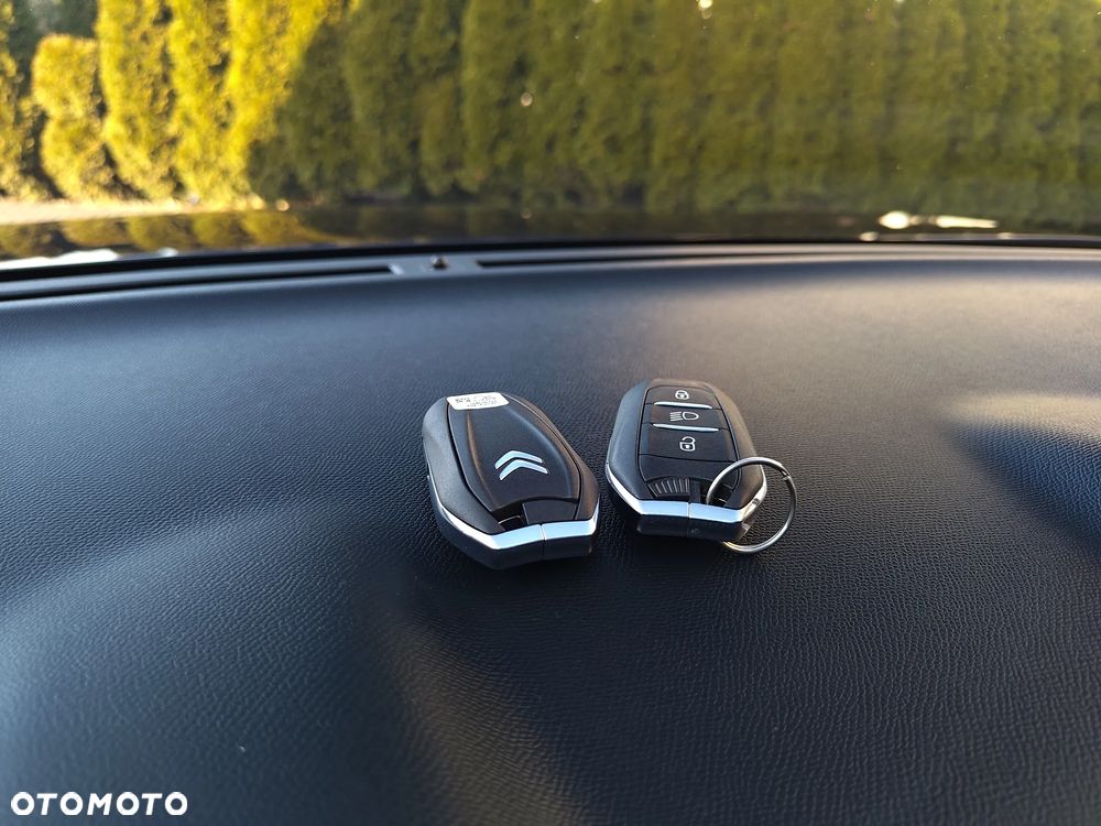 Citroën C5 Aircross 1.2 mHEV Plus eDCT6 - 38