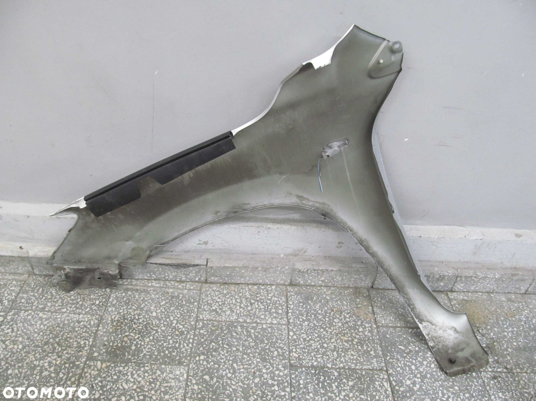 TOYOTA RAV4 III BLOTNIK PRZOD PRAWY 1F7 05/08 - 5