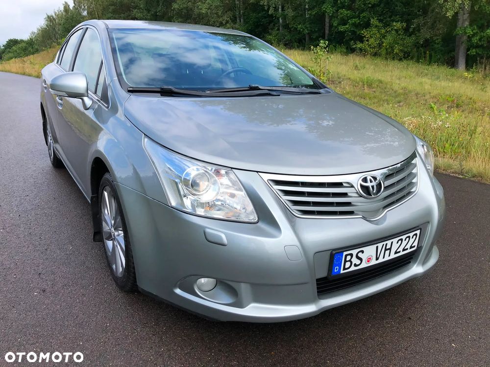 Toyota Avensis 1.8 Active - 2