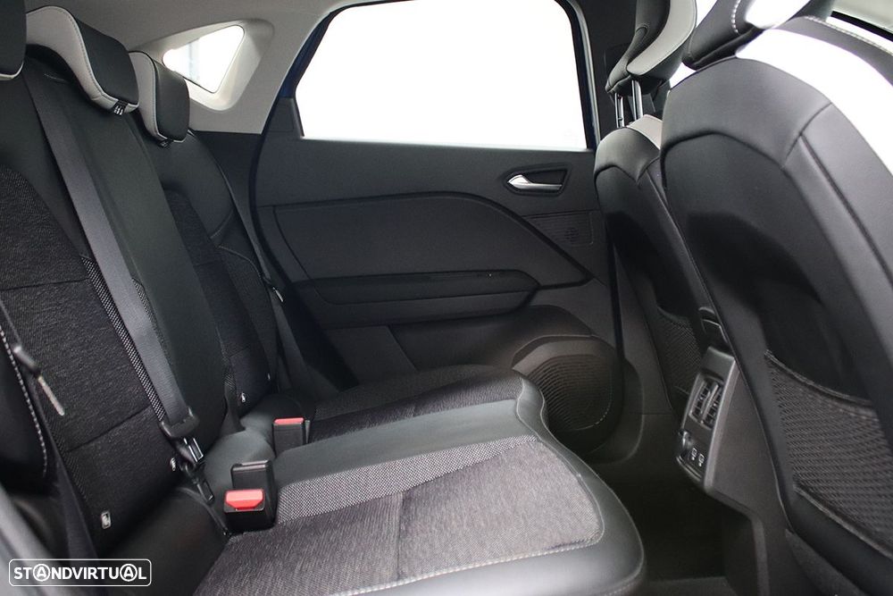 Renault Captur 1.0 TCe Techno Bi-Fuel - 23