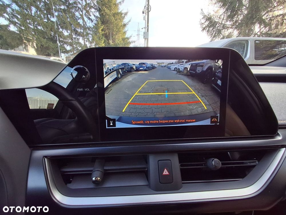 Lexus UX 250h GPF Business 2WD - 26