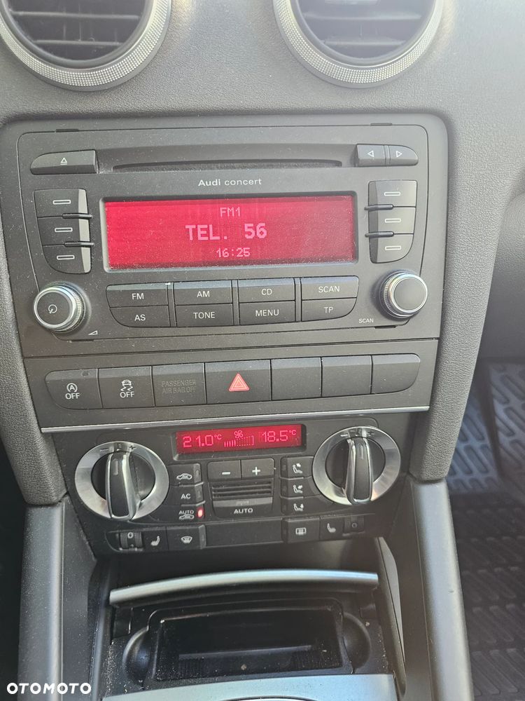 Audi A3 Sportback 2.0 TDI DPF Ambiente - 16