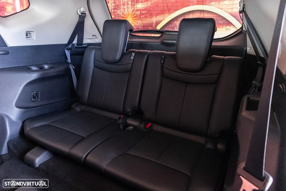 Nissan X-Trail 1.7 dCi Tekna 7L CVT - 24